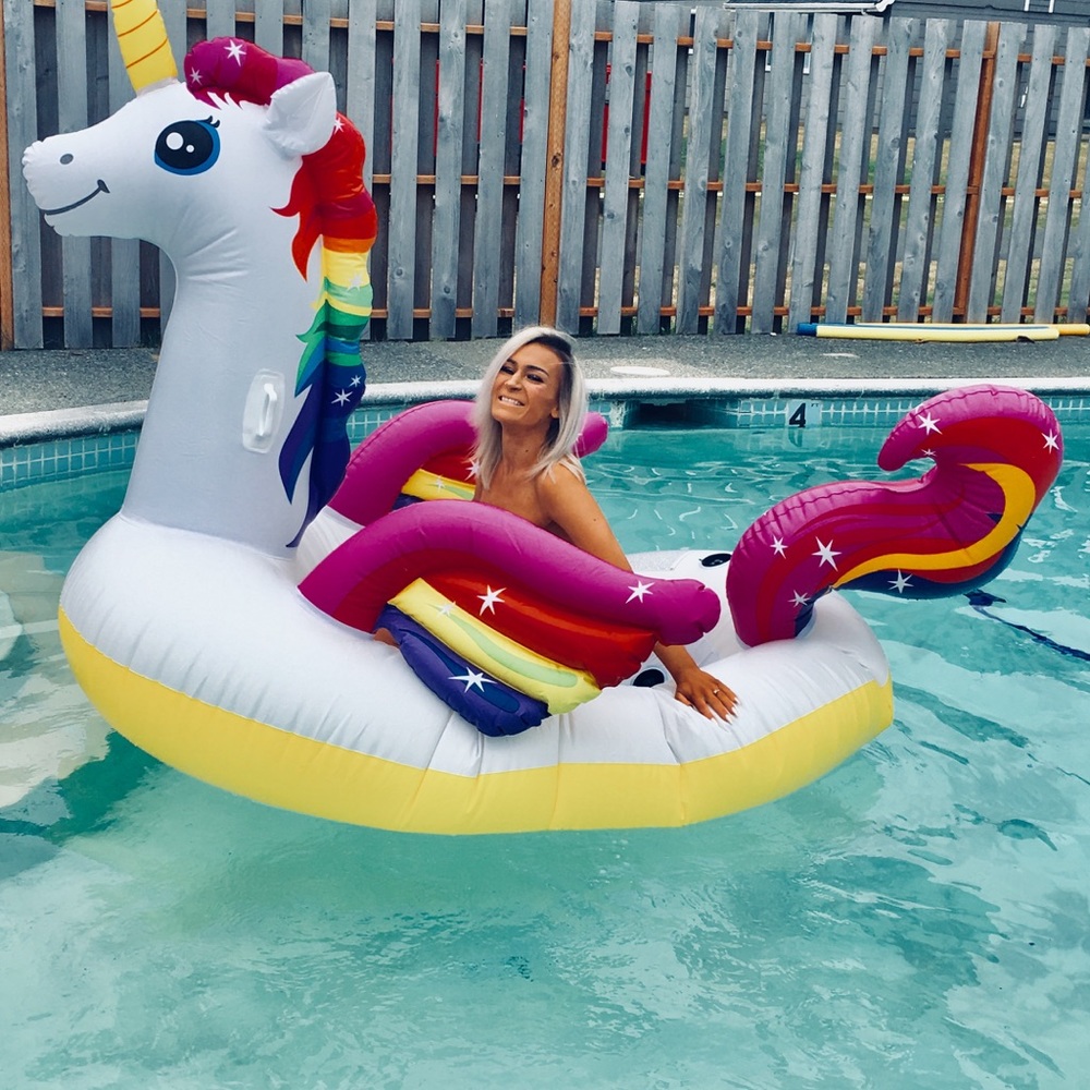 Meet your Posher, Amanda